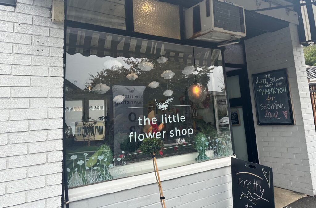 The Little Flower Shop – Copy